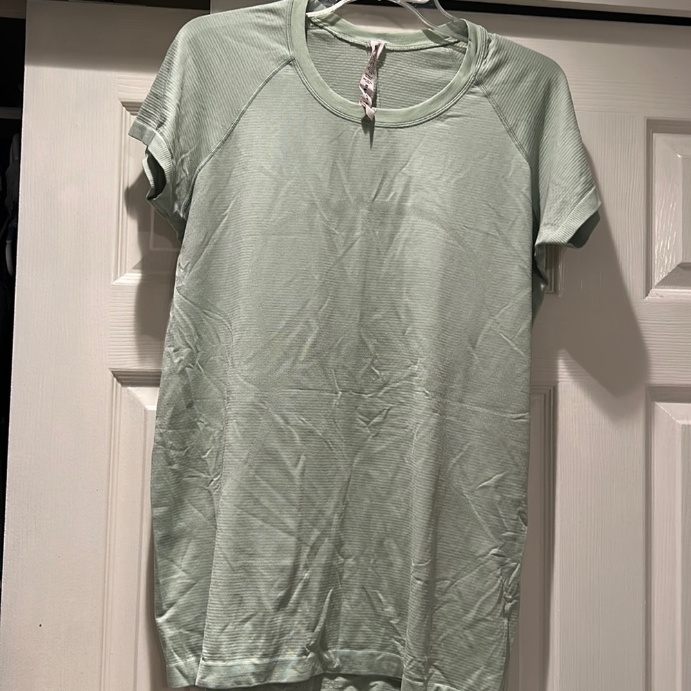 Workout tee